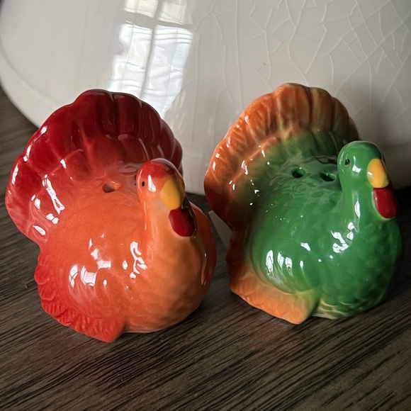 🦃🦃MINI Turkey Salt & Pepper - Picture 6 of 9